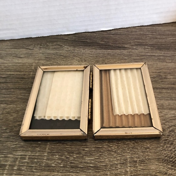 Vtg Double Picture Frame - Picture 7 of 11